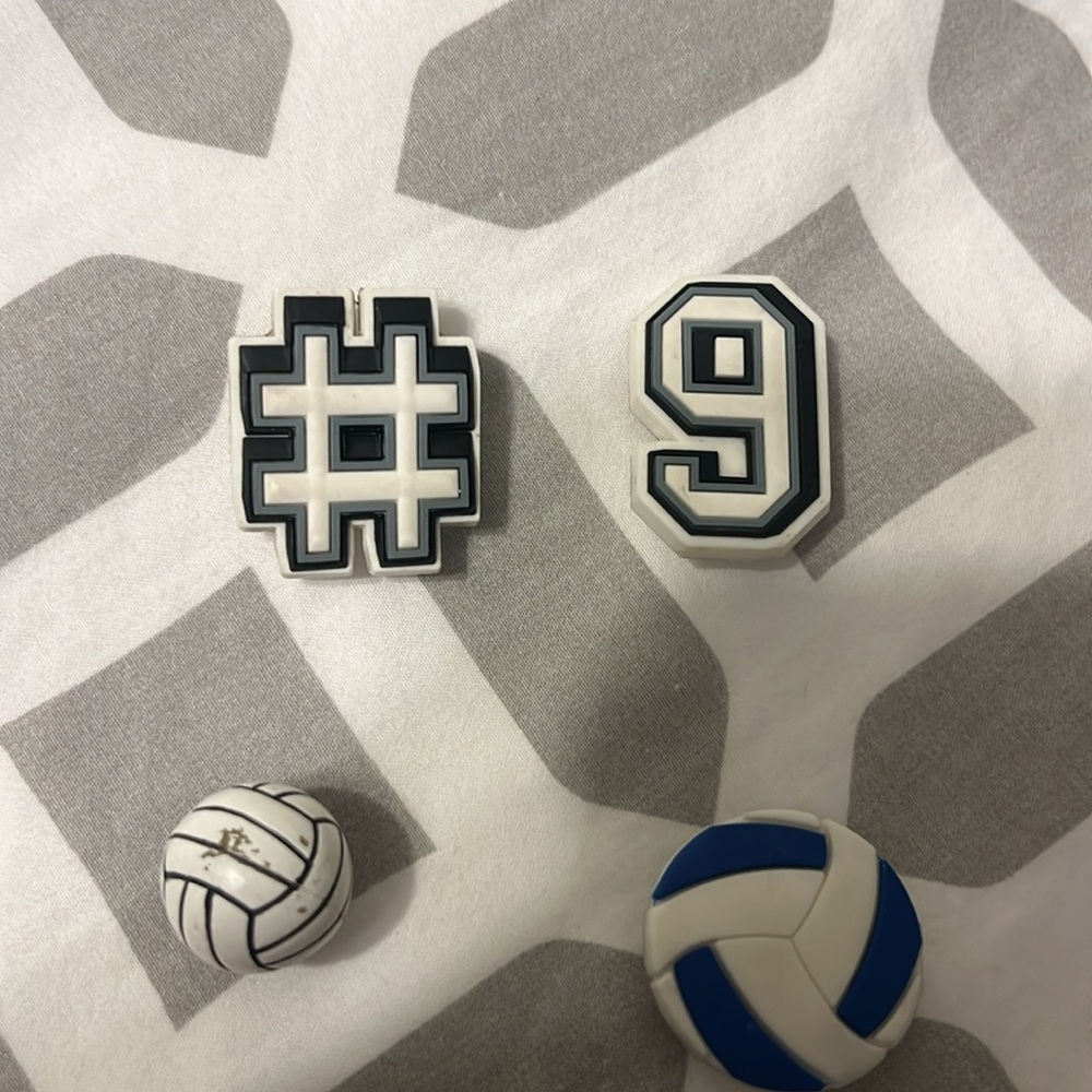 5 Volleyball Croc Charms - Picture 2 of 3